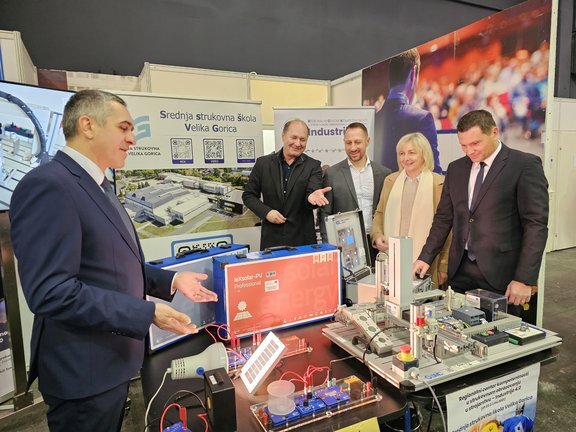 20240124_1109300.jpg__648x432_q85_subsampling-2