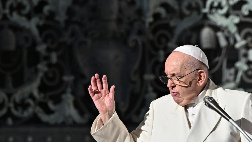 Papa u zadnjem trenutku otkazao sudjelovanje na procesiji Križnog puta