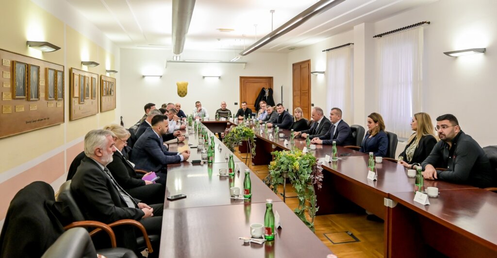 Hercegbosanska_zupanija_delegacija (18)