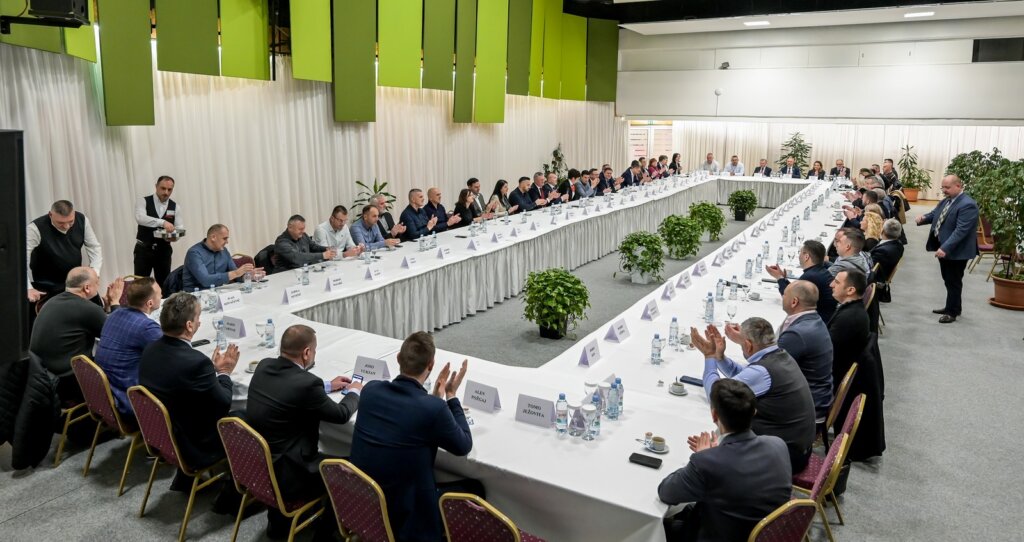 Hercegbosanska_zupanija_delegacija (74)