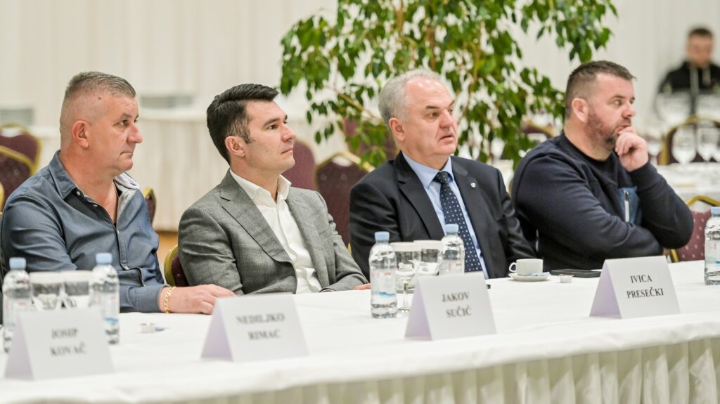 Hercegbosanska_zupanija_delegacija (87)