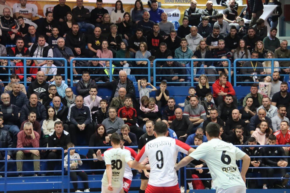 [VIDEO] IZVOĐENJE ŠESTERACA Replay nakon lutrije šesteraca izbacio Robin trgovine