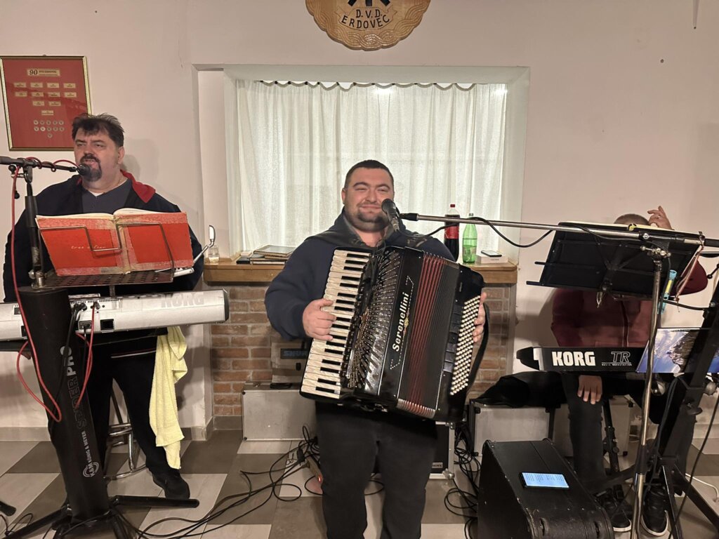 [VIDEO] Pjevalo se i plesalo dugo u noć u Erdovcu