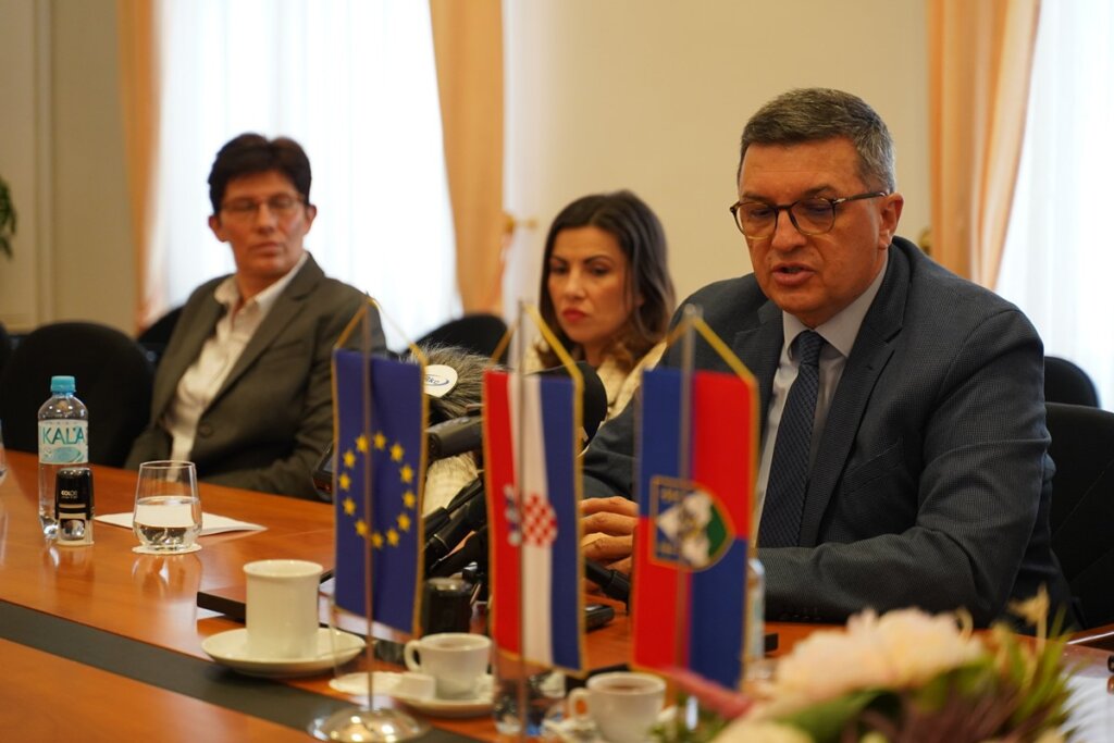 potpisivanje_ugovora_specijalisticko_konzilijarna_zastita (6)