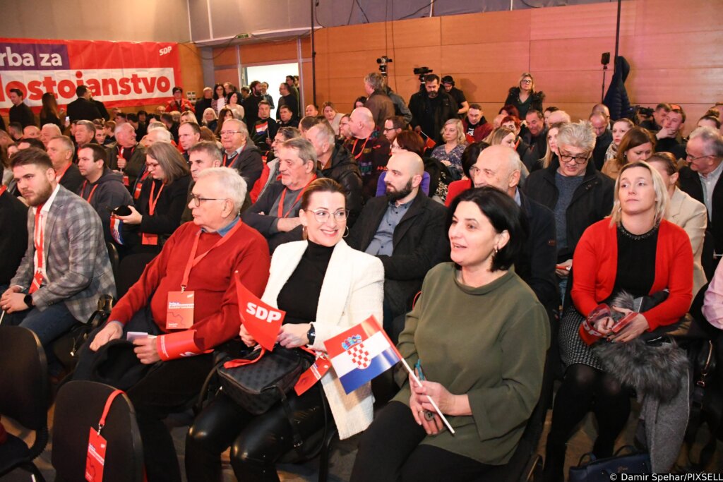 Koprivnica: Održan skup SDP-a na temu "Borba za dostojanstvo"