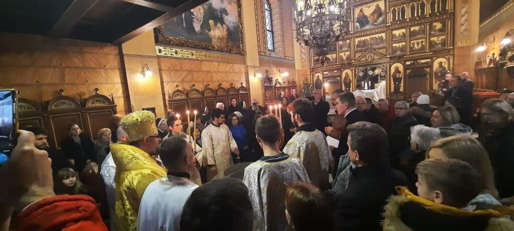 Vladika Stipić služio liturgiju na Bogojavljenje u grkokatoličkoj konkatedrali