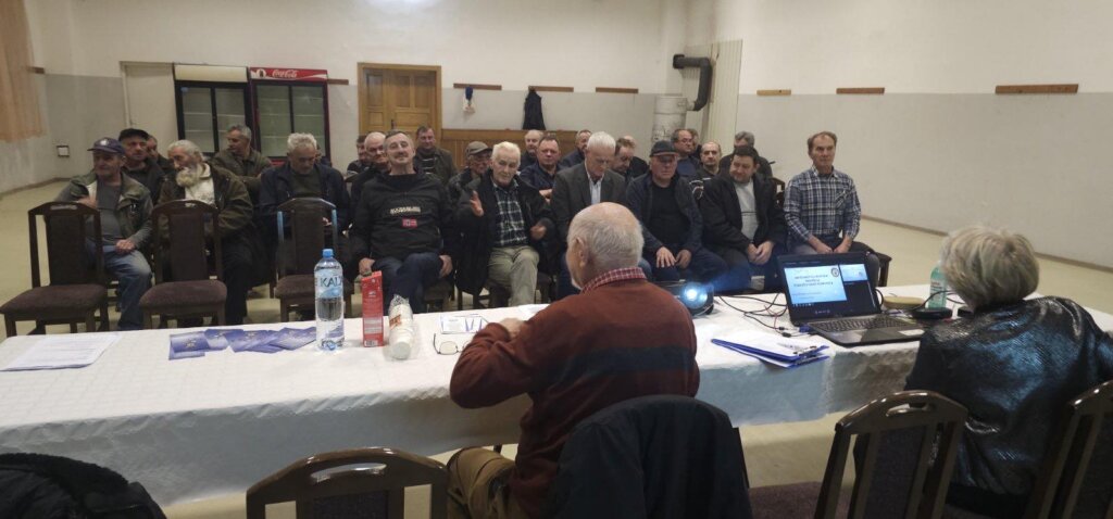 0e74889d-50e1-4c7b-889b-82219d554801