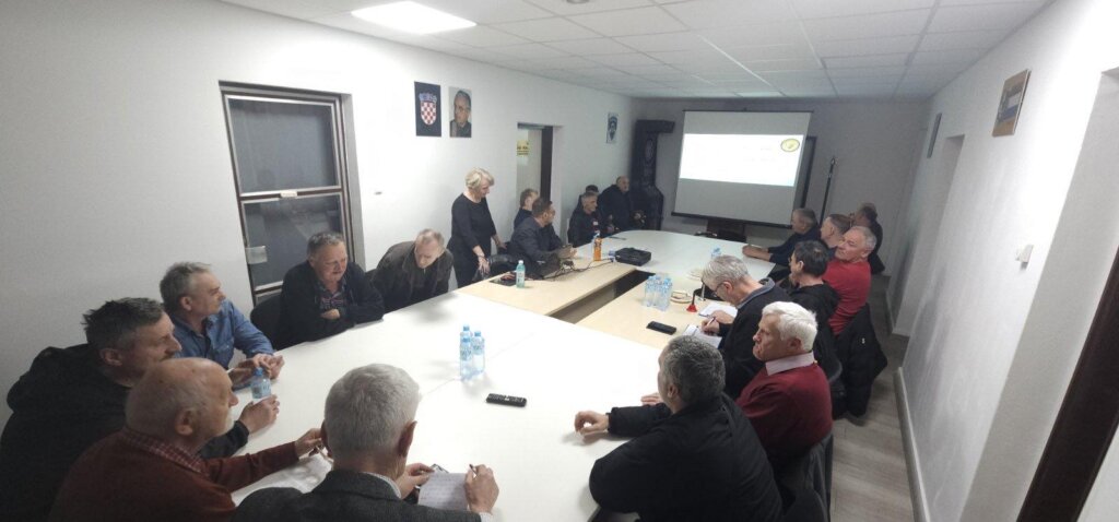 0f1e0e66-aa87-4b06-adf5-23cb8dea355a