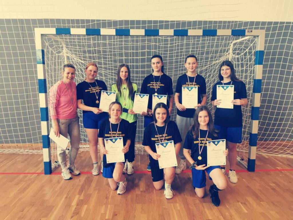Učenice OŠ Sidonije Rubido Erdödy iz Gornje Rijeke županijske su prvakinje u futsalu