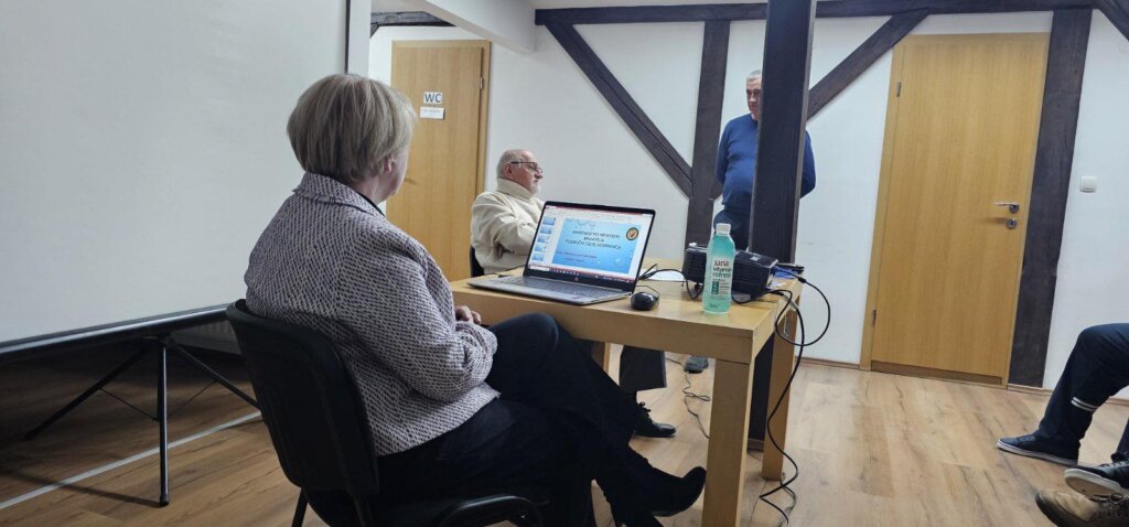 tribina gornja ri (1)