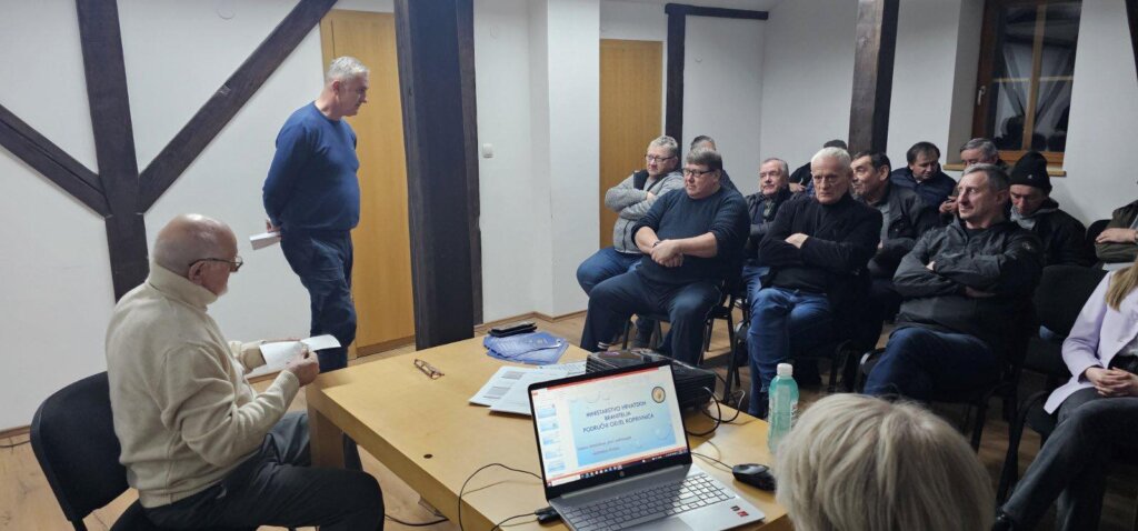 tribina gornja ri (5)