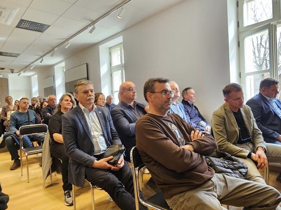 430107440_435418455500342_517436813998908871_n.jpg__648x432_q85_subsampling-2