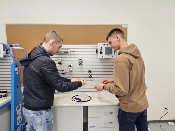 431893255_435418635500324_890271842900623295_n.jpg__648x432_q85_subsampling-2