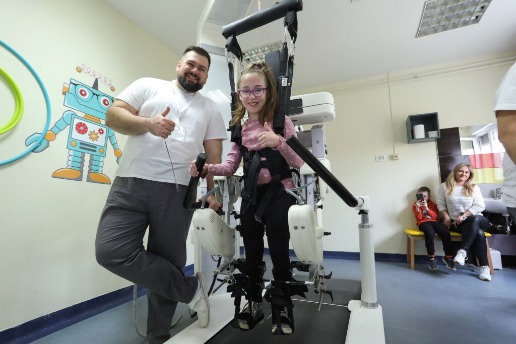 Specijalna bolnica Goljak predstavila robotsku rehabilitaciju za djecu