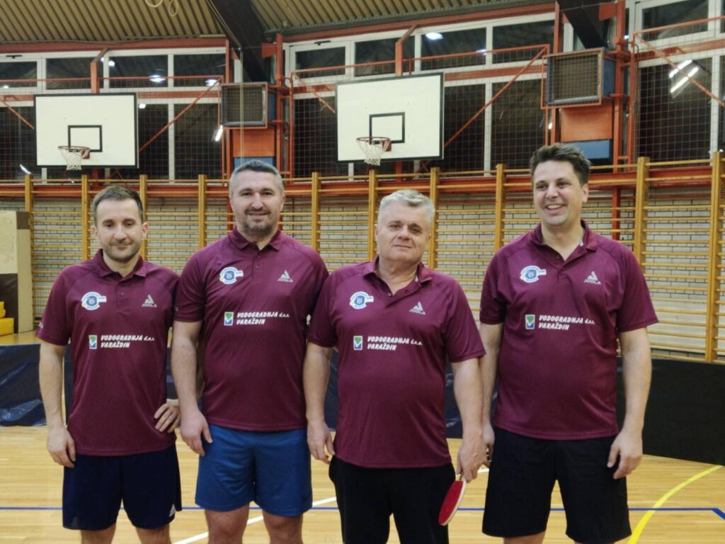 b8e2d75b-922d-4e30-bc30-73a4e77a3a3f