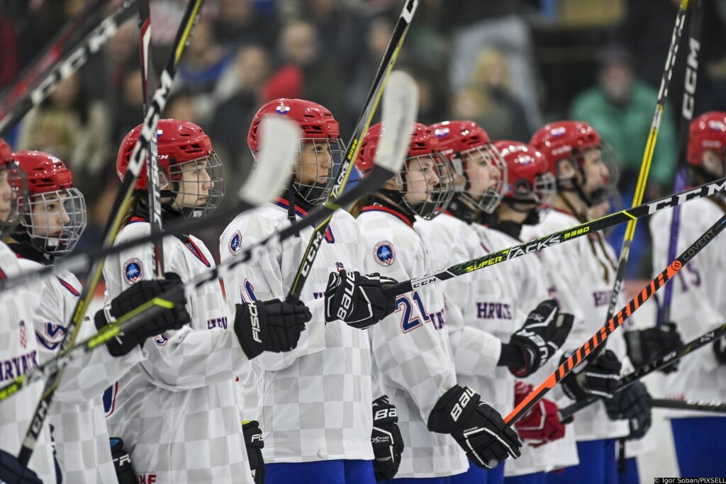 SP IIA, hokej na ledu: Hrvatska uvjerljivo pobijedila Island