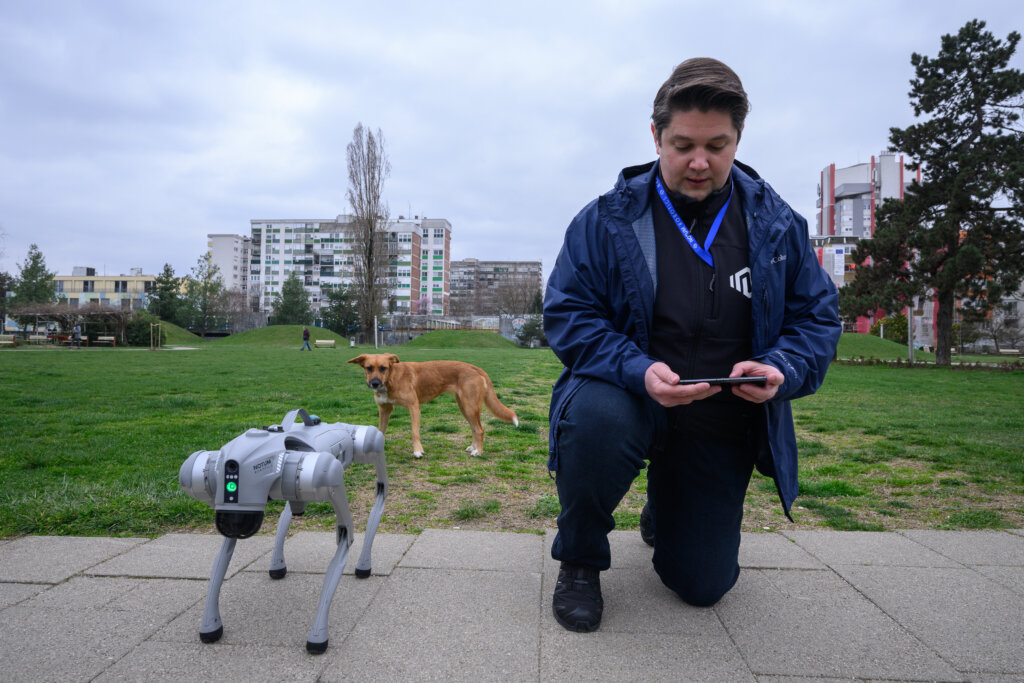 [VIDEO] INOVACIJA IZ VELIKE GORICE Robotski pas može spašavati, snimati i ići na opasna mjesta, ali i biti čovjekov najbolji prijatelj