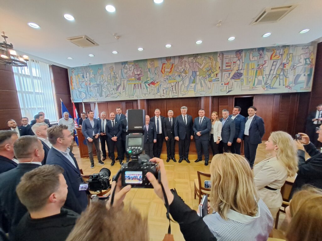 [FOTO] HDZ, Možemo i SDP predstavili svoje programe obrtnicima