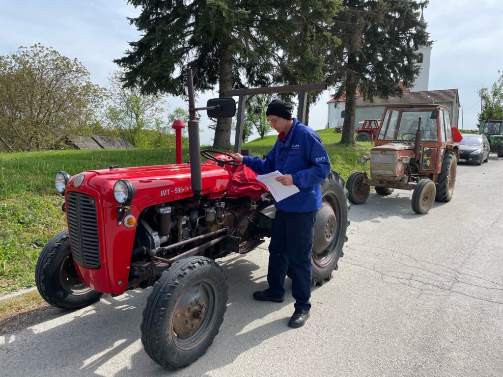 Autocentar Vrbovec nastavlja s tehničkim pregledima traktora na terenu