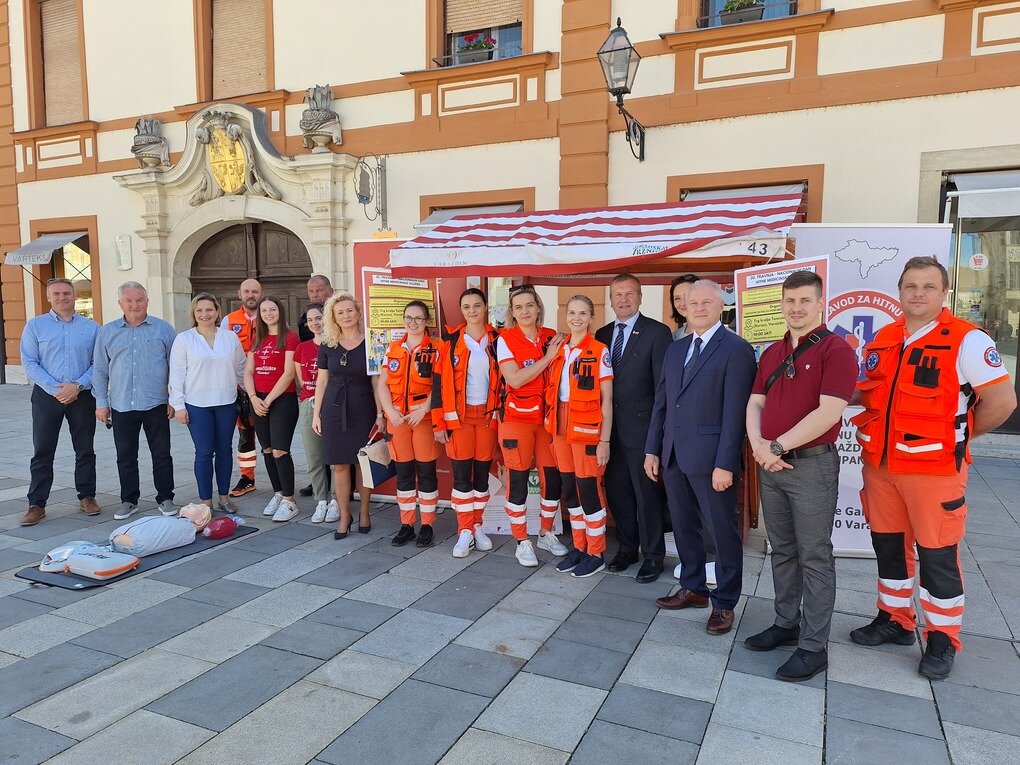 [FOTO] Akcijom „Dan kada učimo spašavati živote“ u Varaždinskoj županiji obilježen Nacionalni dan hitne medicinske službe