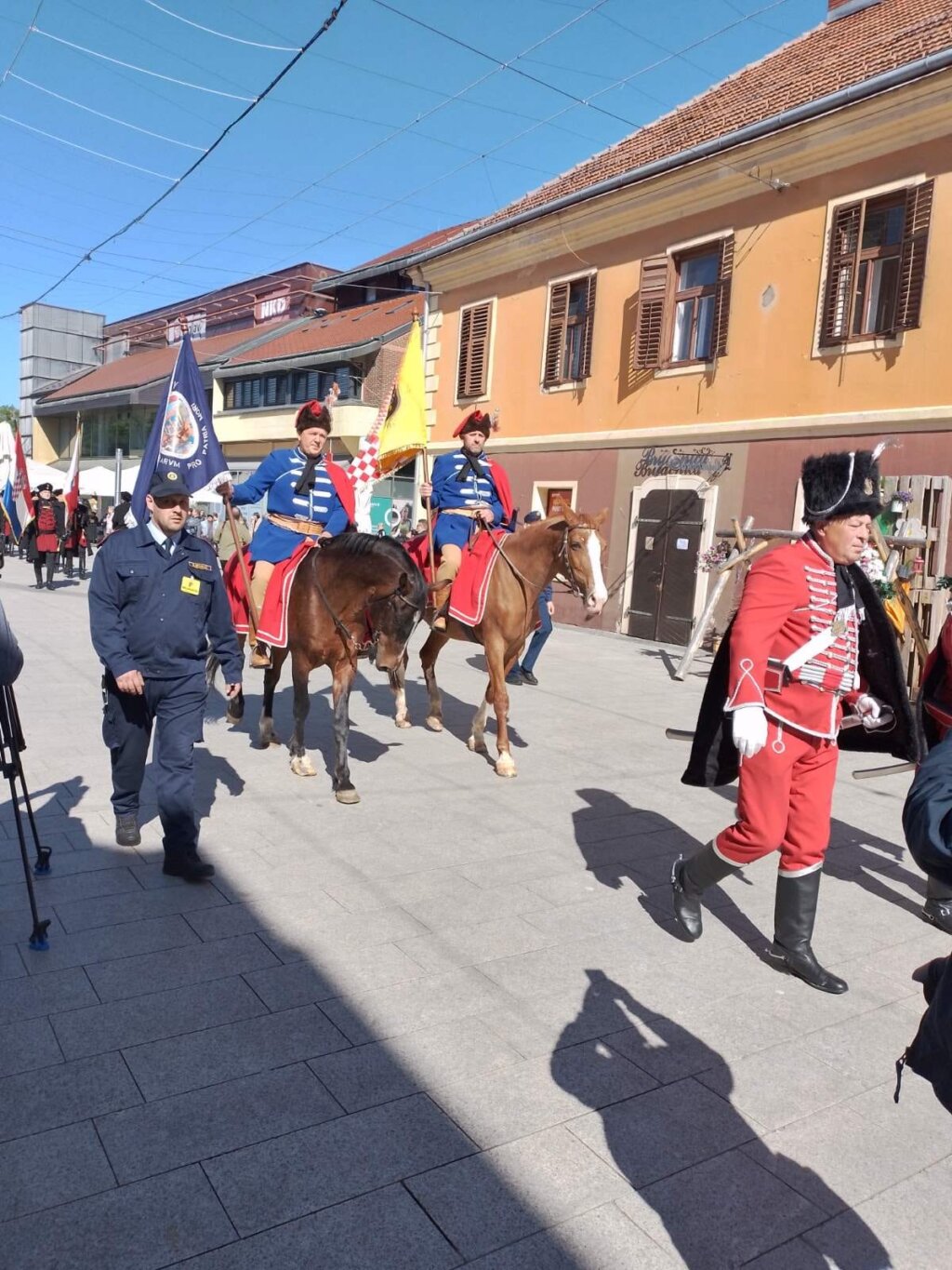 PUKOVNIJA1