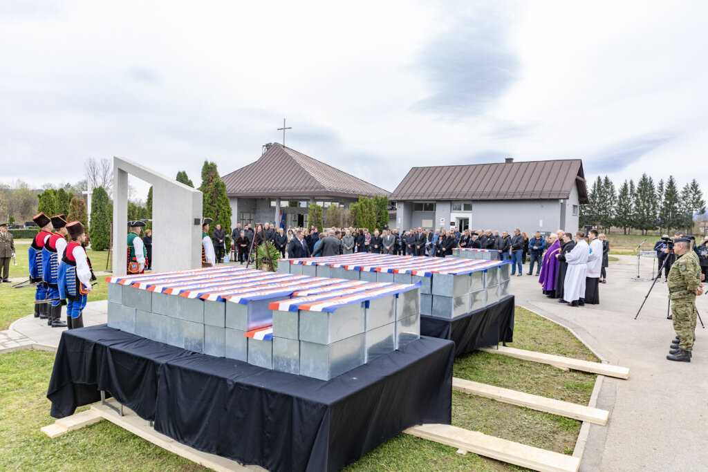 U Gospiću pokopani ostaci 253 žrtve iz Drugog svjetskog rata