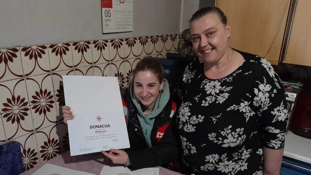 Crveni križ Vrbovec donirao pet potrebitih obitelji