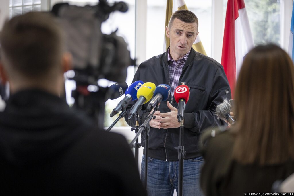 Vukovar: Ivan Penava glasovao na parlamentarnim izborima