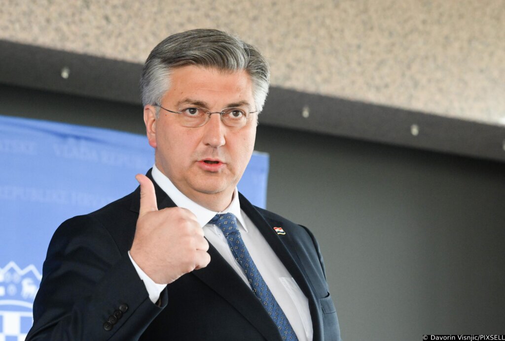 Plenković čestitao 1. svibnja: Nastavit ćemo dizati standard građana