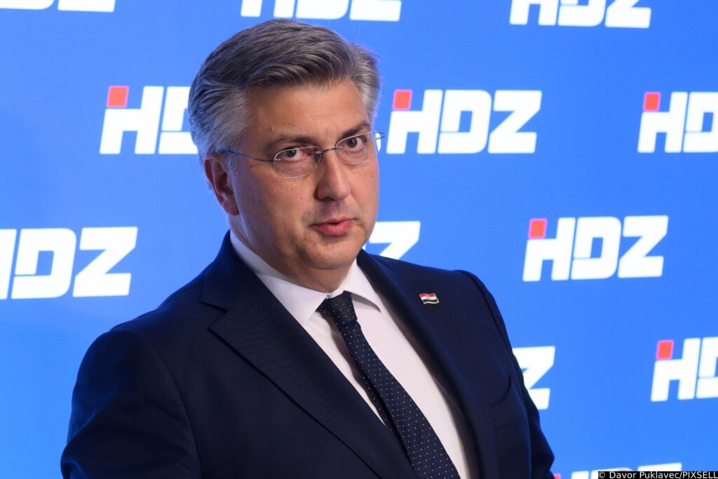 Plenković: HDZ nije zarobio DORH, to je klasična “pila naopako”