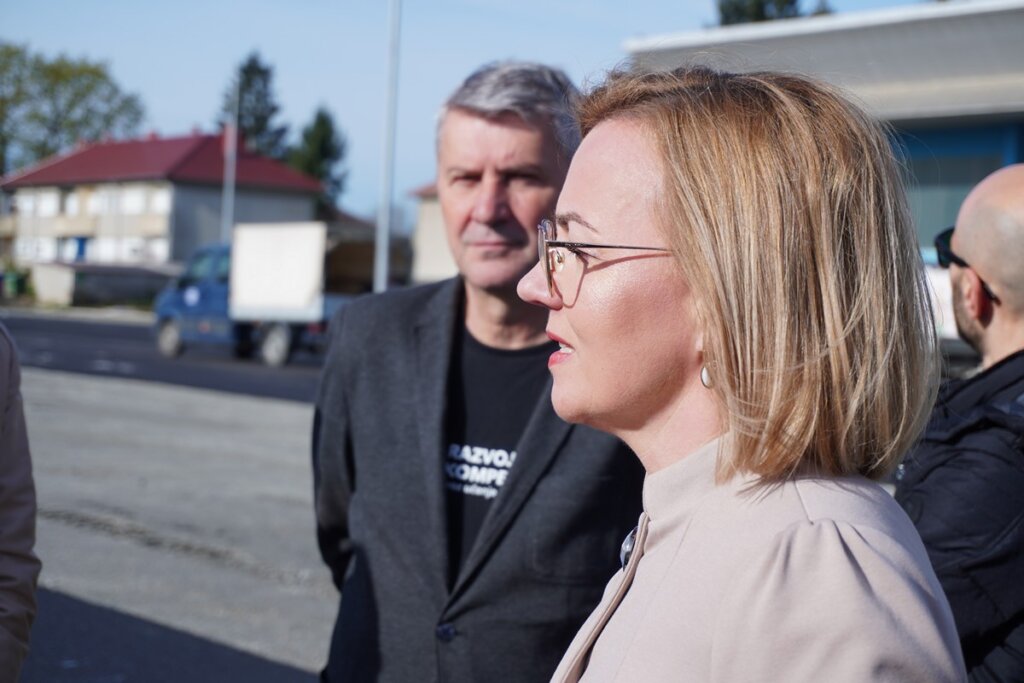 radovi_srednja_skola_koprivnica_igraliste_lk (3)