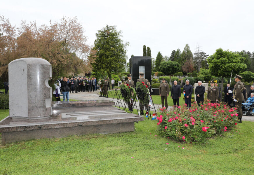 Obilježena 26. obljetnica smrti ratnog ministra Gojka Šuška