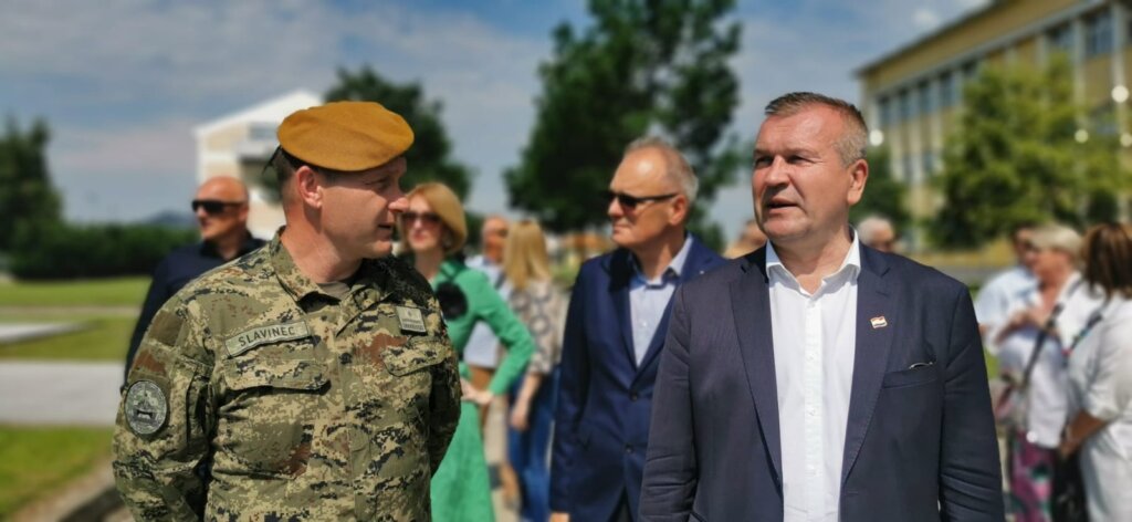 280524 Vojarna Dan Otvorenih Vrata 1jpg