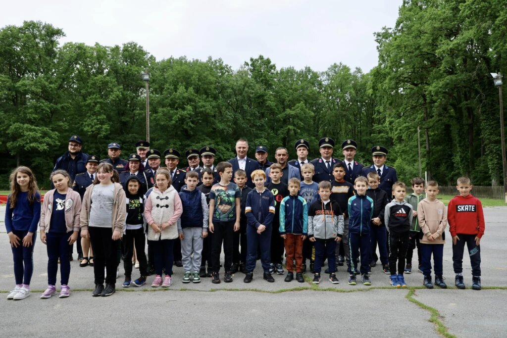 Otvoren prvi kamp vatrogasne mladeži u Bjelovarsko-bilogorskoj županiji