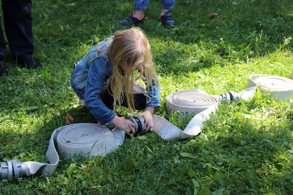 DVD-Koprivnica-izlozba-i-igre-u-parku-31