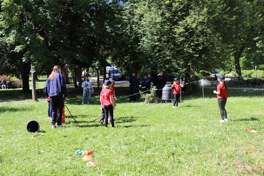 DVD-Koprivnica-izlozba-i-igre-u-parku-33