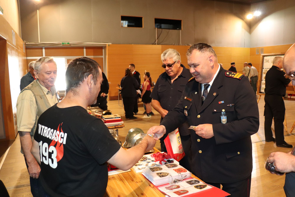 DVD-Koprivnica-izlozba-i-igre-u-parku-7