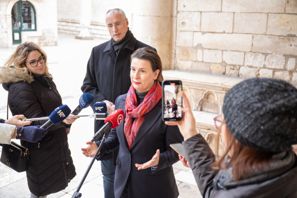 Dubrovnik: Ivica Puljak I Viktorija Knežević Održali Konferenciju Za Medije