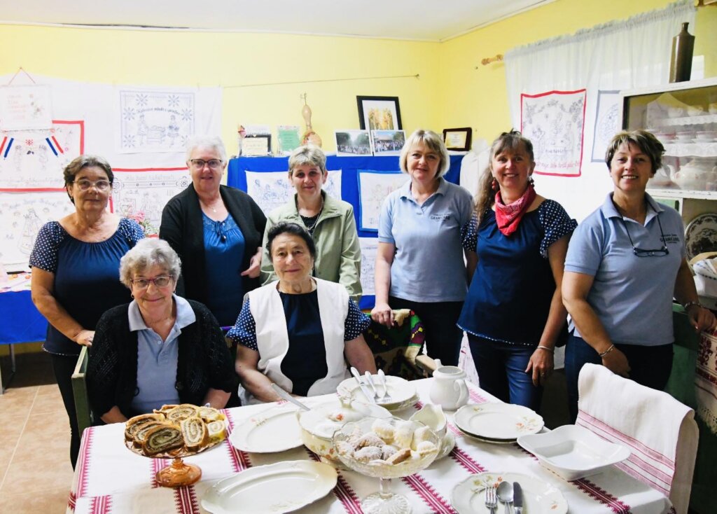 Cirkvena Izložba 8763 4eae 8eec Dde381125f7a (17)