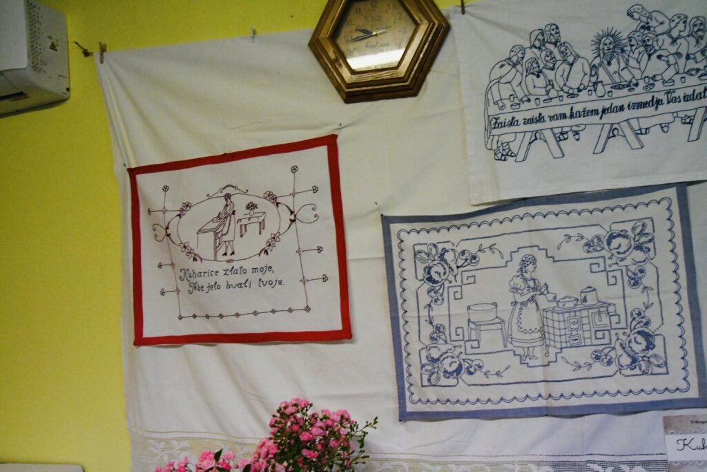 Cirkvena Izložba 8763 4eae 8eec Dde381125f7a (2)