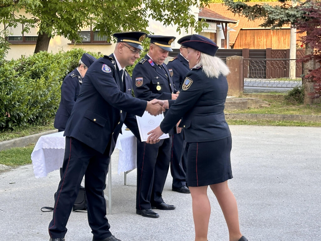 dodjela uvjerenja - vatrogasni časnici (6)