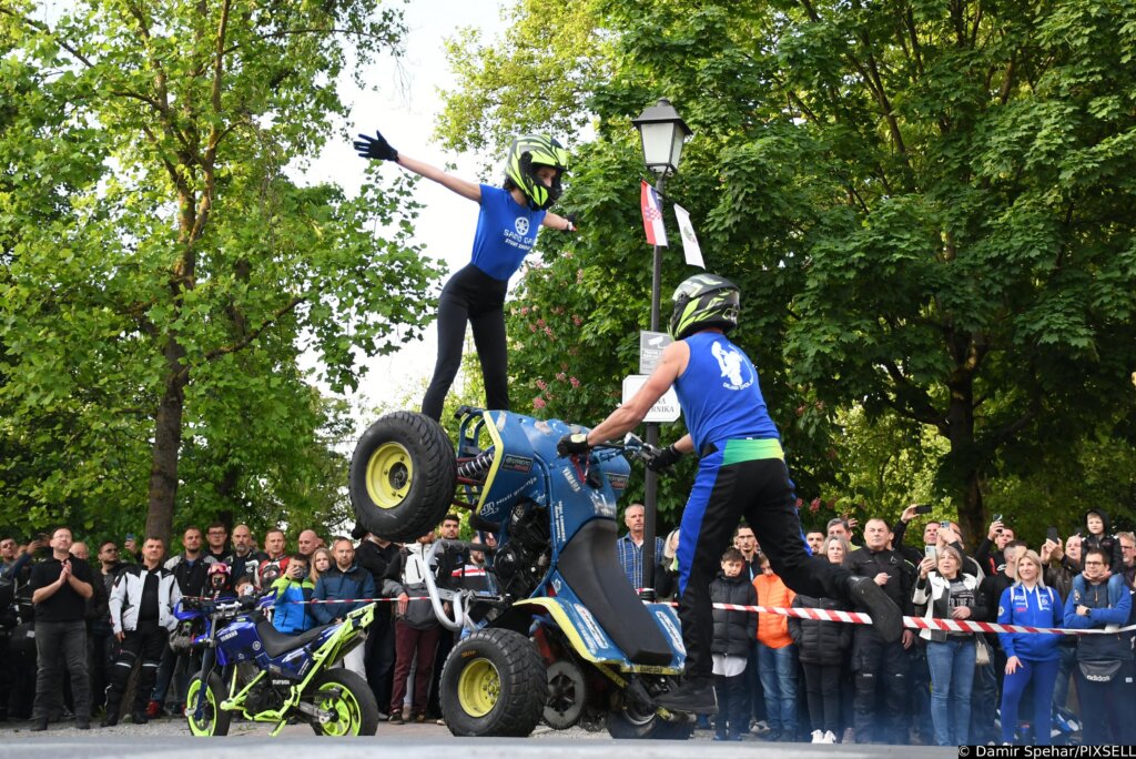 [VIDEO] Moto stunt show održan u Bjelovaru