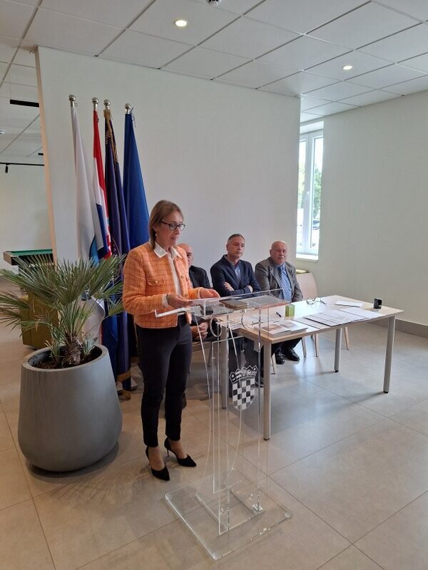 20240604 121000 800x600 Rotated