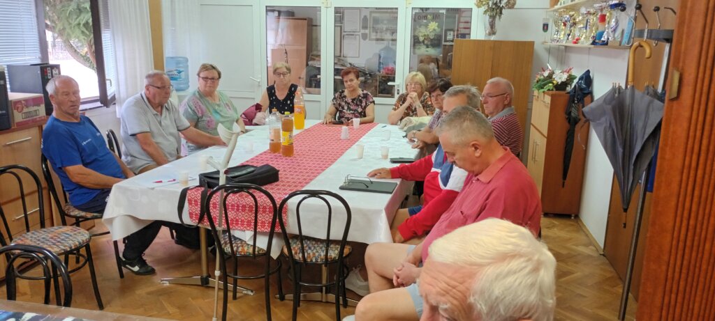 Vrbovečki umirovljenici u pripremama za manifestaciju ‘Kaj su jeli naši stari’