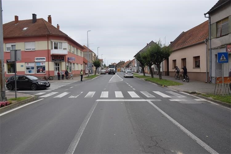 Autom udario pješakinju na zebri i pobjegao, ubrzo je uhićen