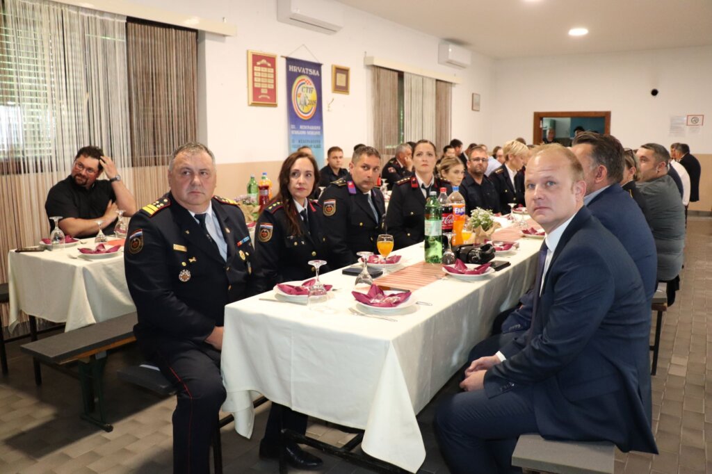 Dvd Draganovec 30 Godina Društva (15)