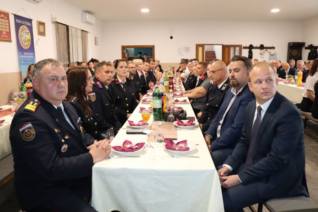 Dvd Draganovec 30 Godina Društva (16)