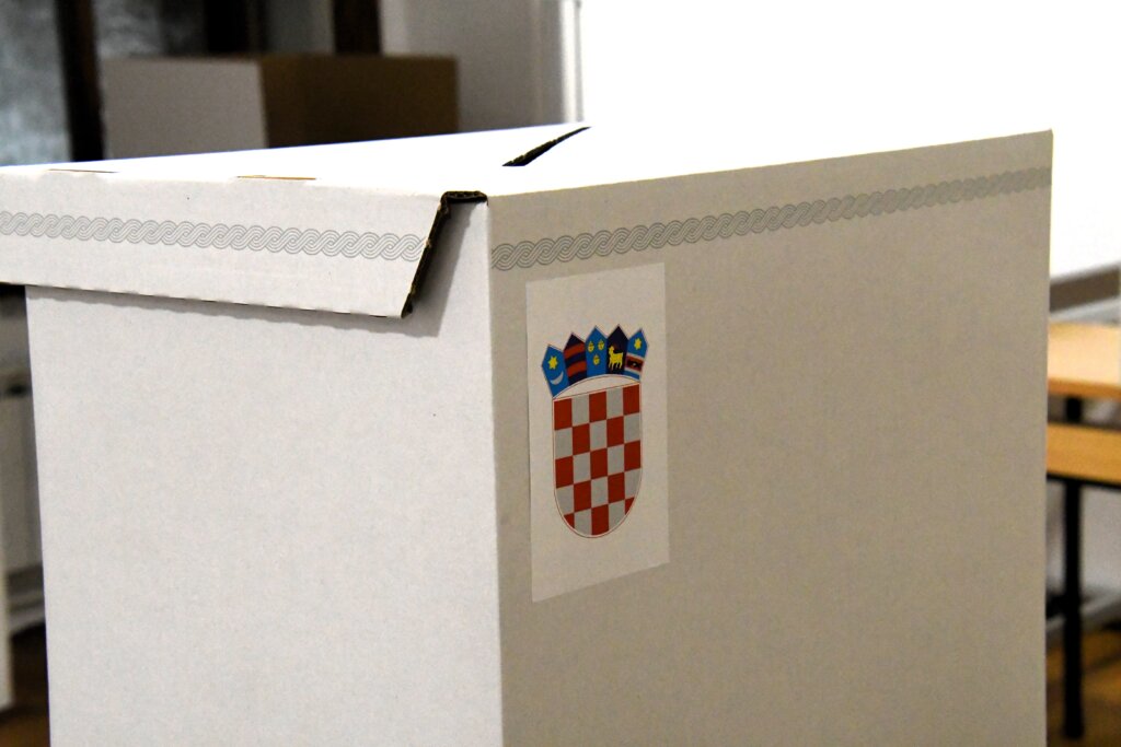 Izbori za EP: Prijepodne je jako malo birača izašlo na birališta
