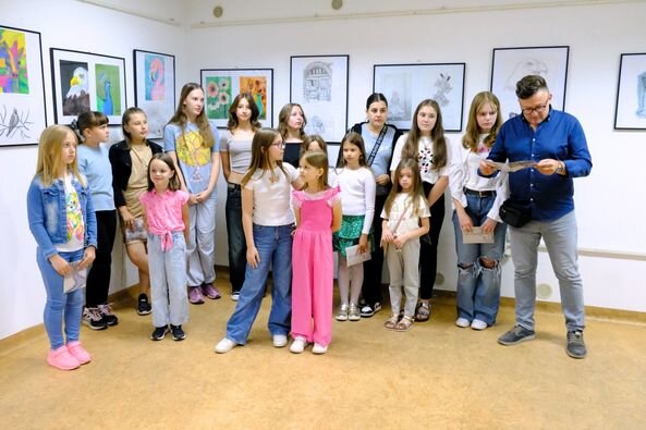[FOTO] U Galeriji K2 održana izložba Prve hrvatske dječje galerije