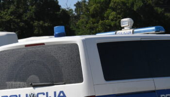 Policija2